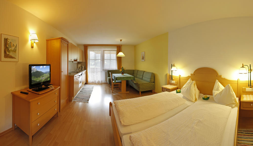 Apartments Sunseit'N Sexten Phòng bức ảnh